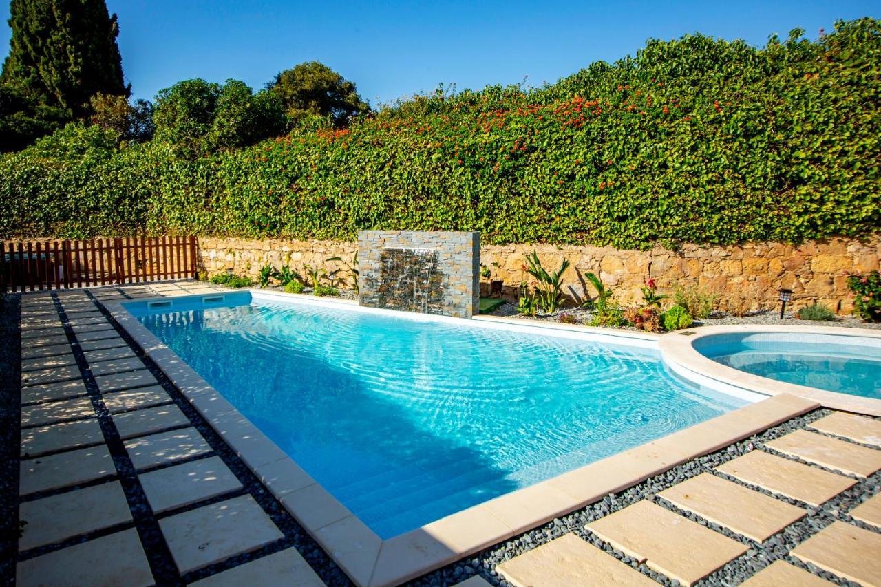 Lotus Villa 2, Albufeira Buitenkant foto